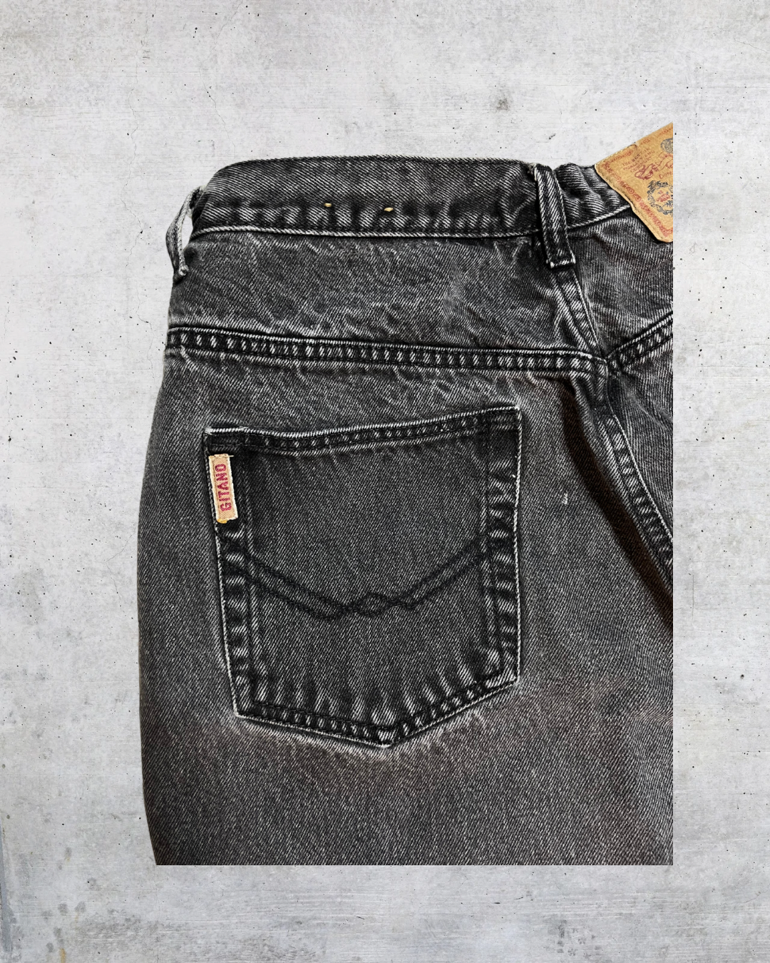 Black Magic Mom Jeans - Size 18