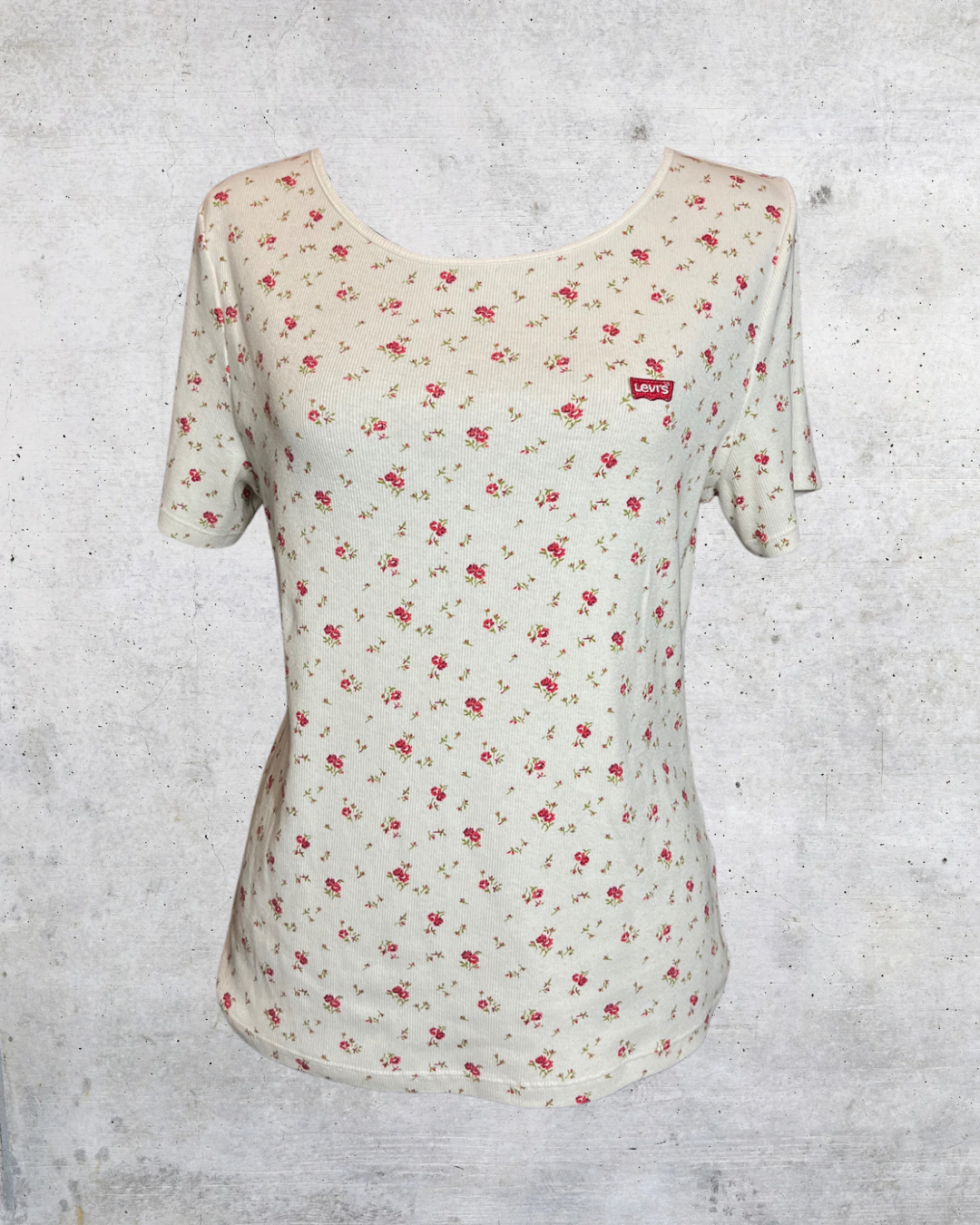 Levi’s Garden Bloom Ribbed Tee 🌸 - XL