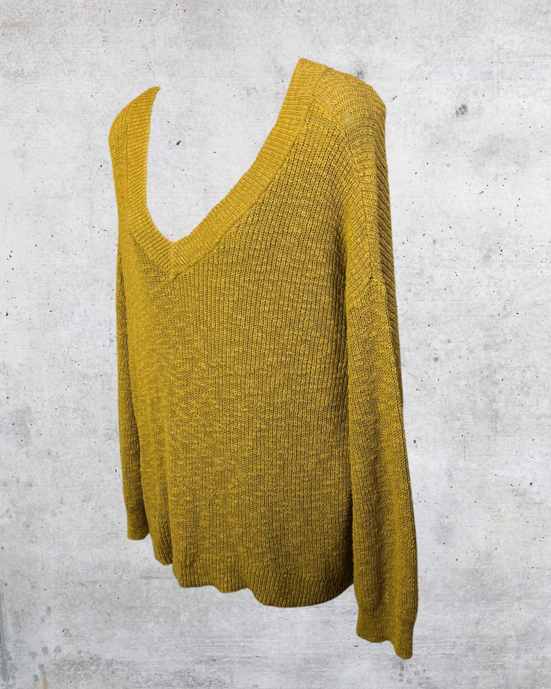 Mellow Mustard V-neck Sweater -XL