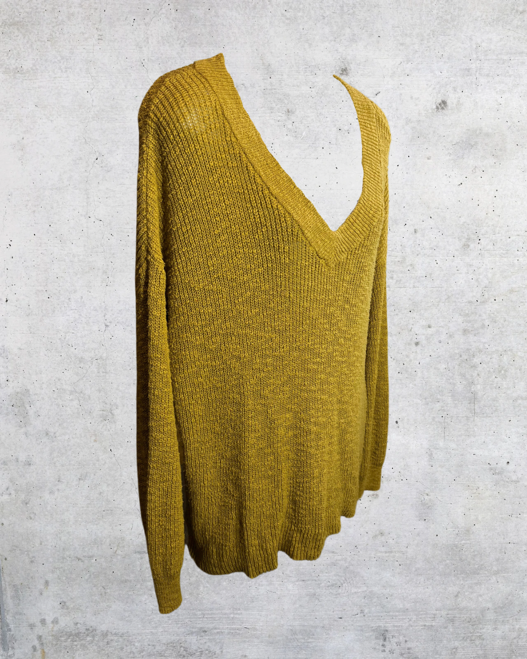 Mellow Mustard V-neck Sweater -XL