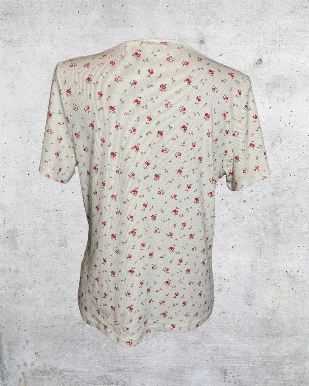Levi’s Garden Bloom Ribbed Tee 🌸 - XL