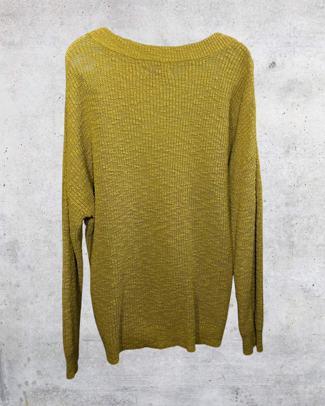 Mellow Mustard V-neck Sweater -XL