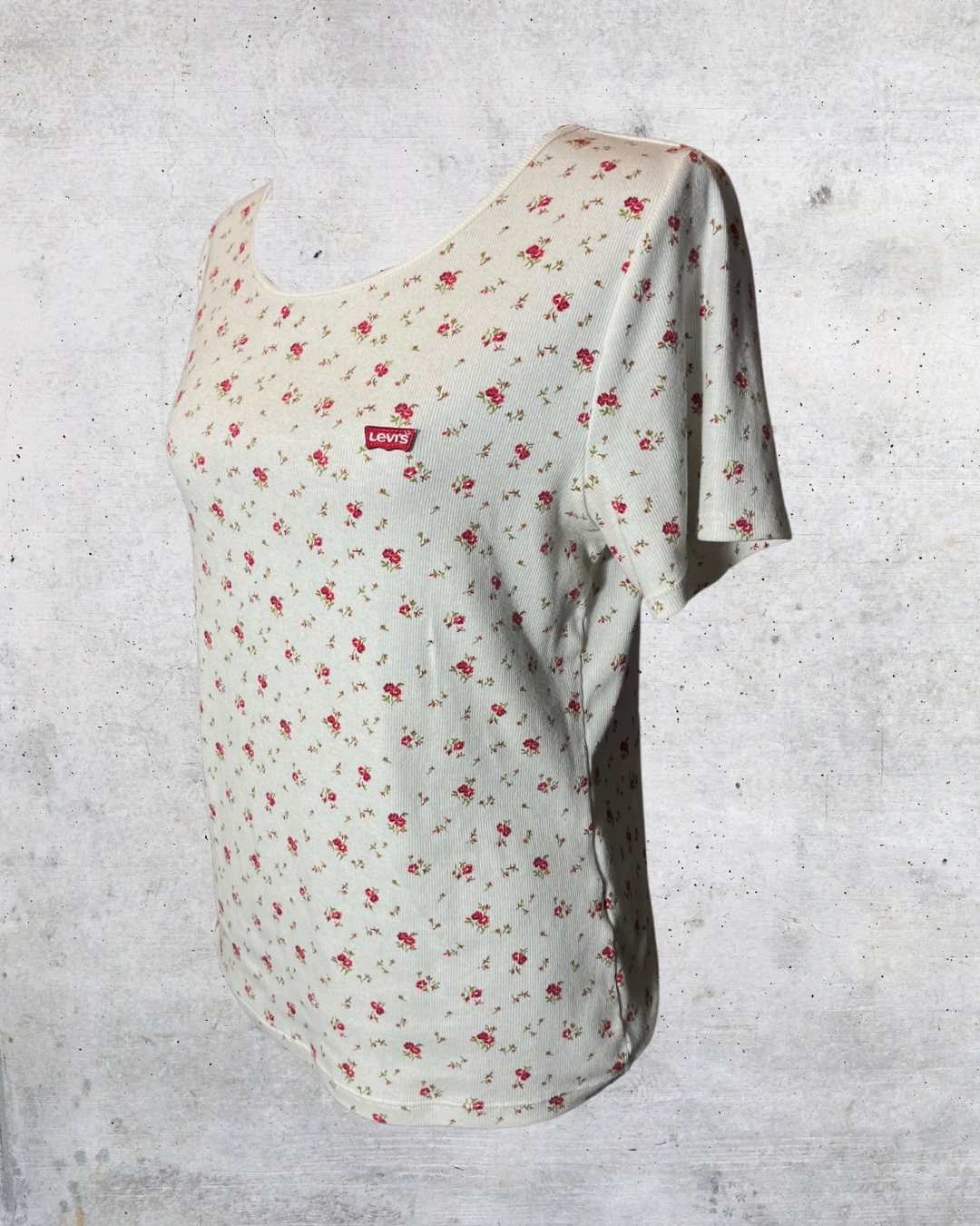 Levi’s Garden Bloom Ribbed Tee 🌸 - XL