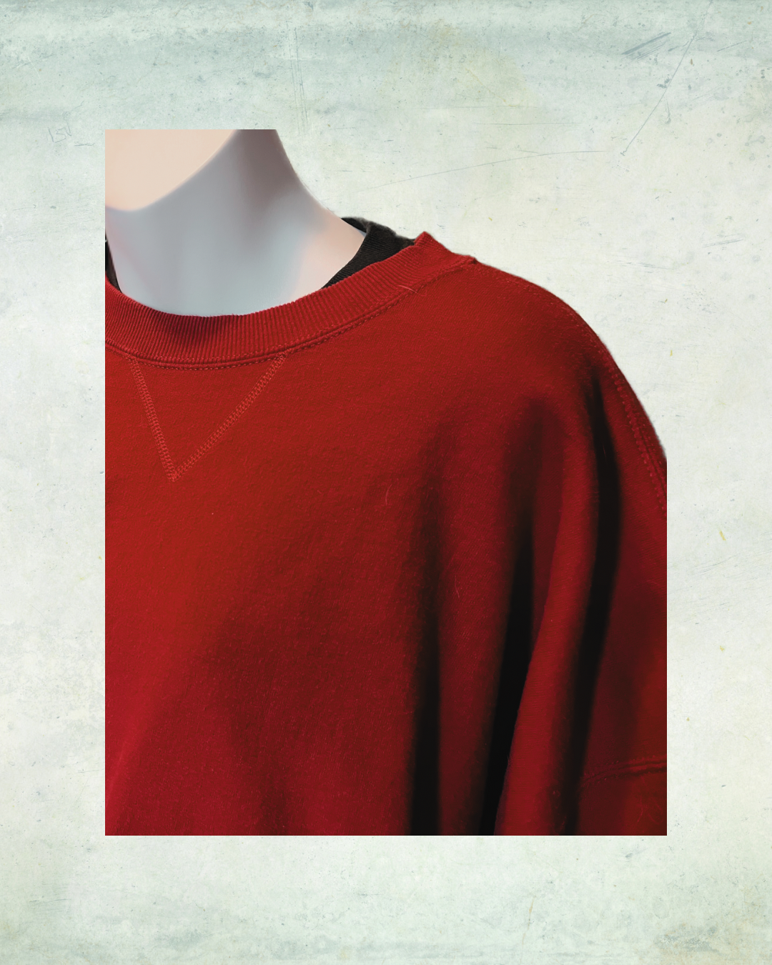 Red Oversized Crewneck - 2XLT