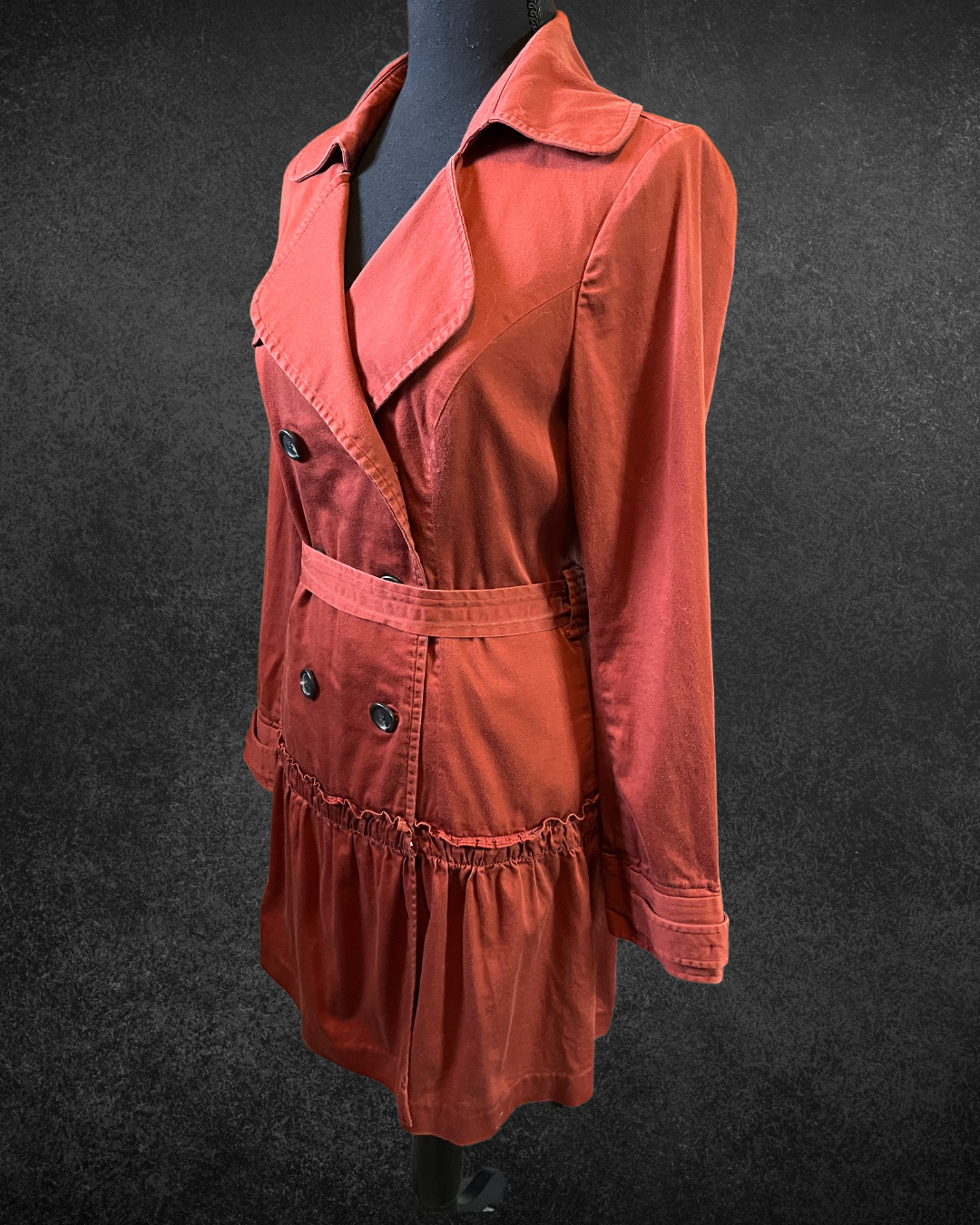 Rusty Ruffles Trench - Medium