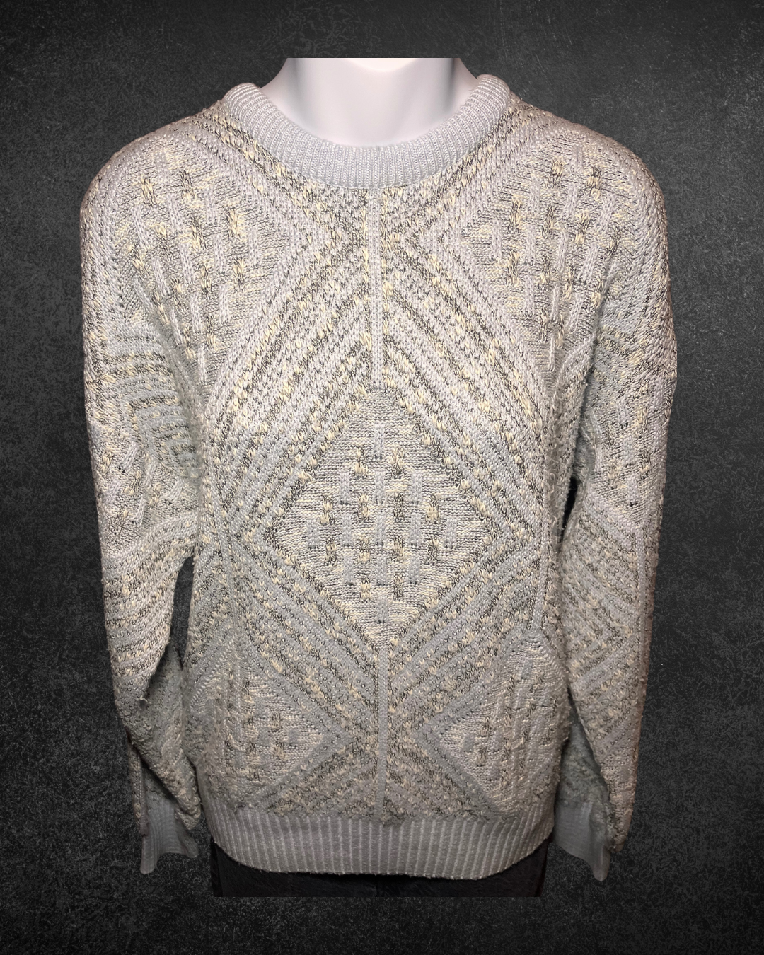 Diamond Stitch Pullover - Medium