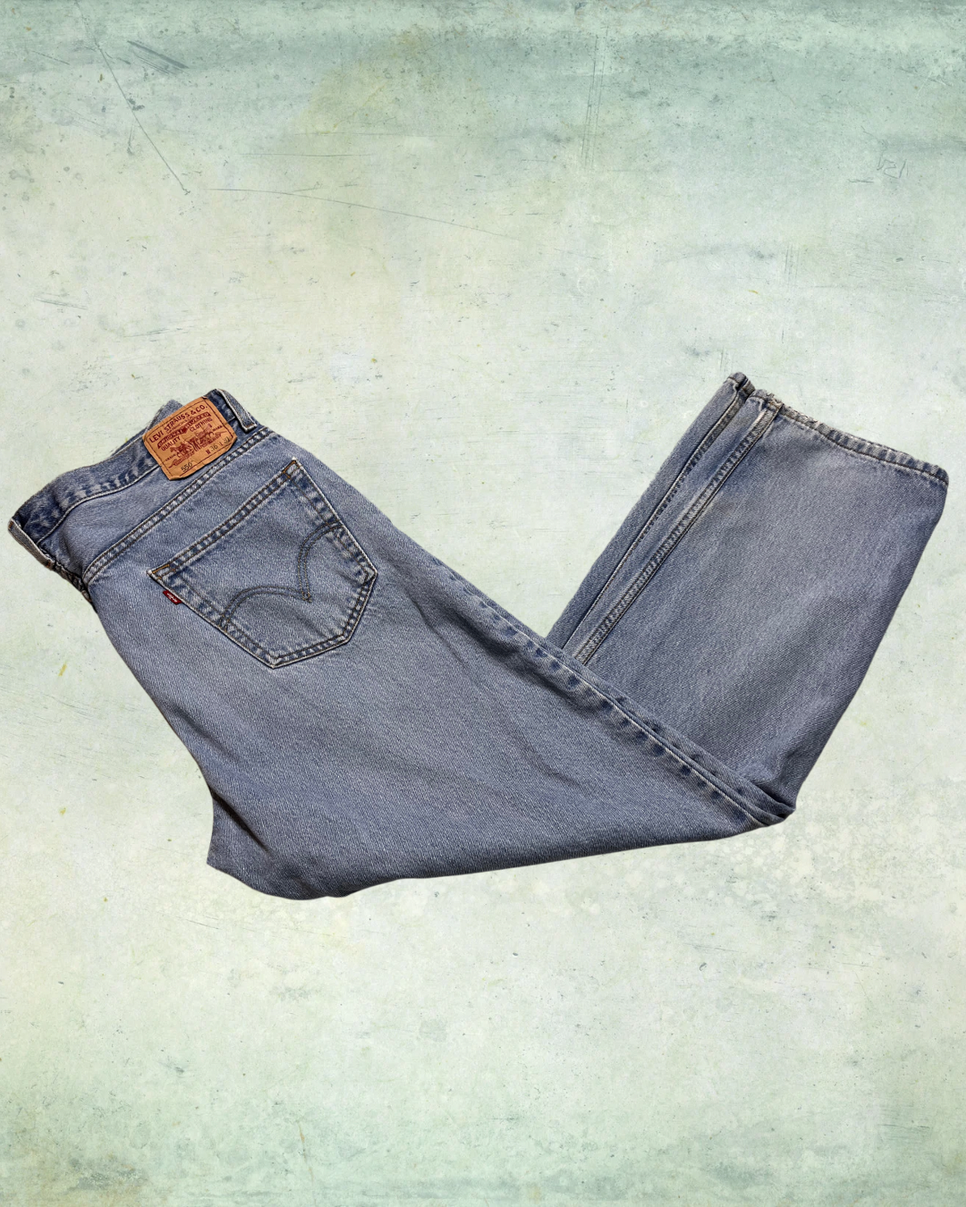 The Weekend Warriors – Vintage Levi’s 550 - Size 36