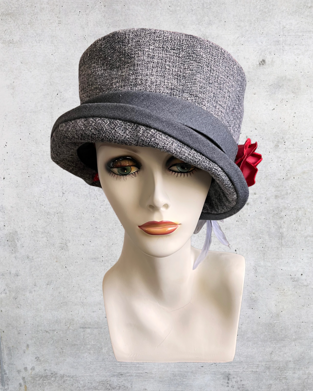 Gray Topper with Red Rose