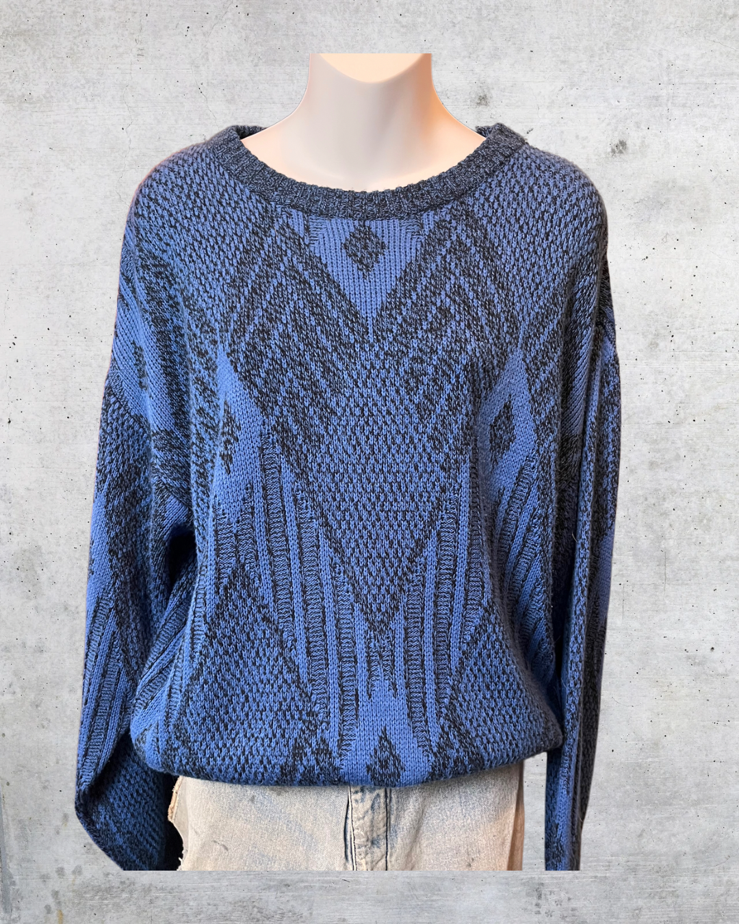 Nuovo New Forces Vintage Sweater - Medium