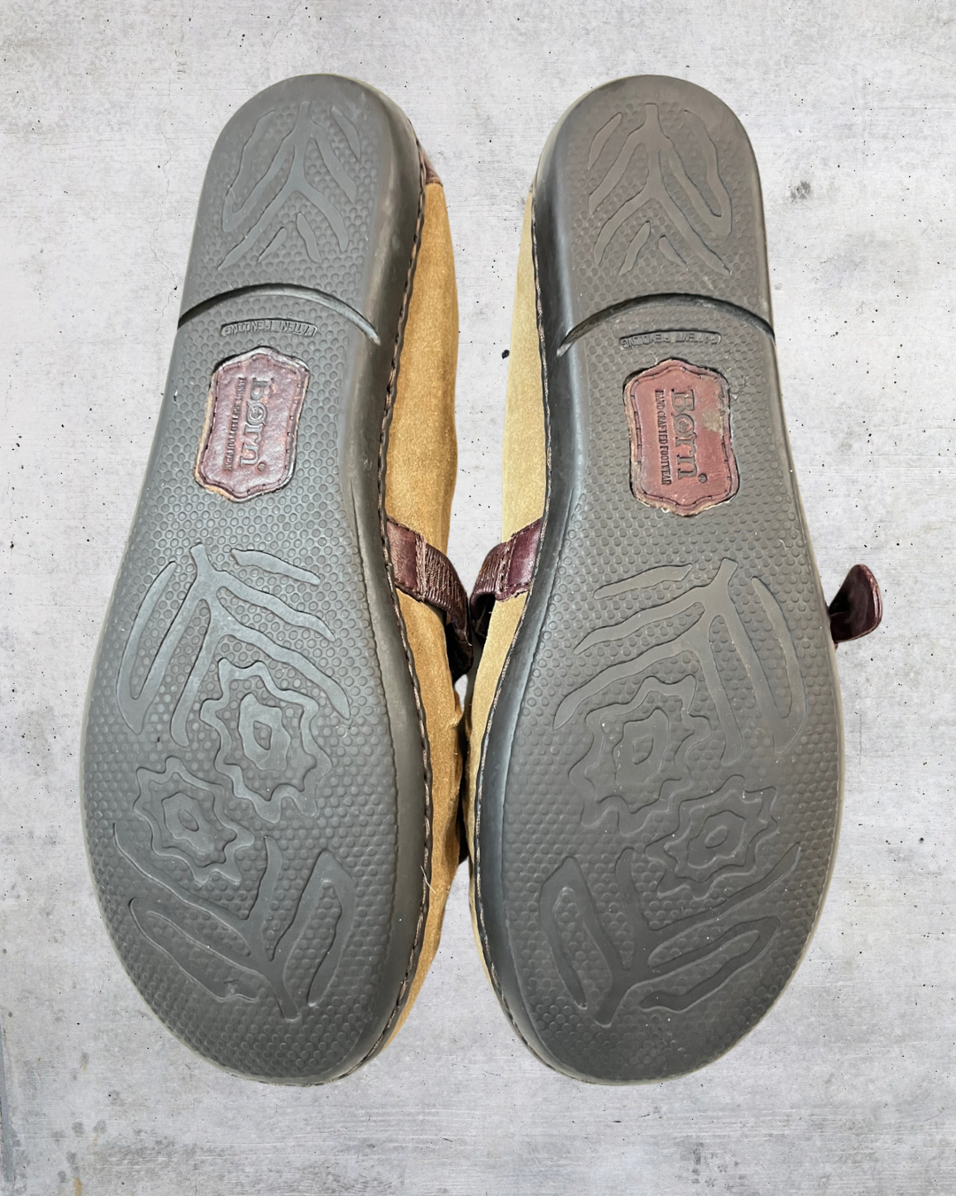 Born to Be Cozy Mary Jane’s - Size 10 Women’s