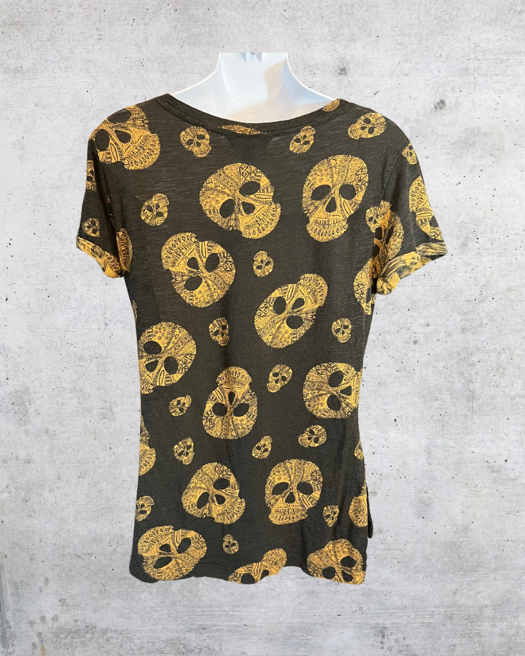 Golden Skulls Tee - Small