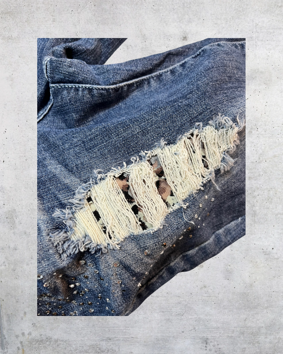 Rhinestone Rager Jeans - Size 8