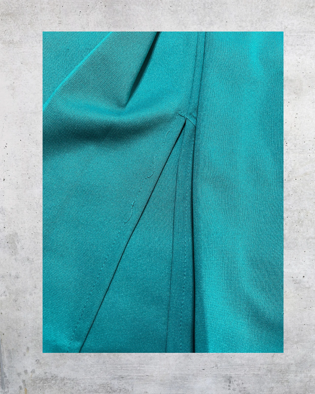 Teal the Show Vintage Skirt - Size 10