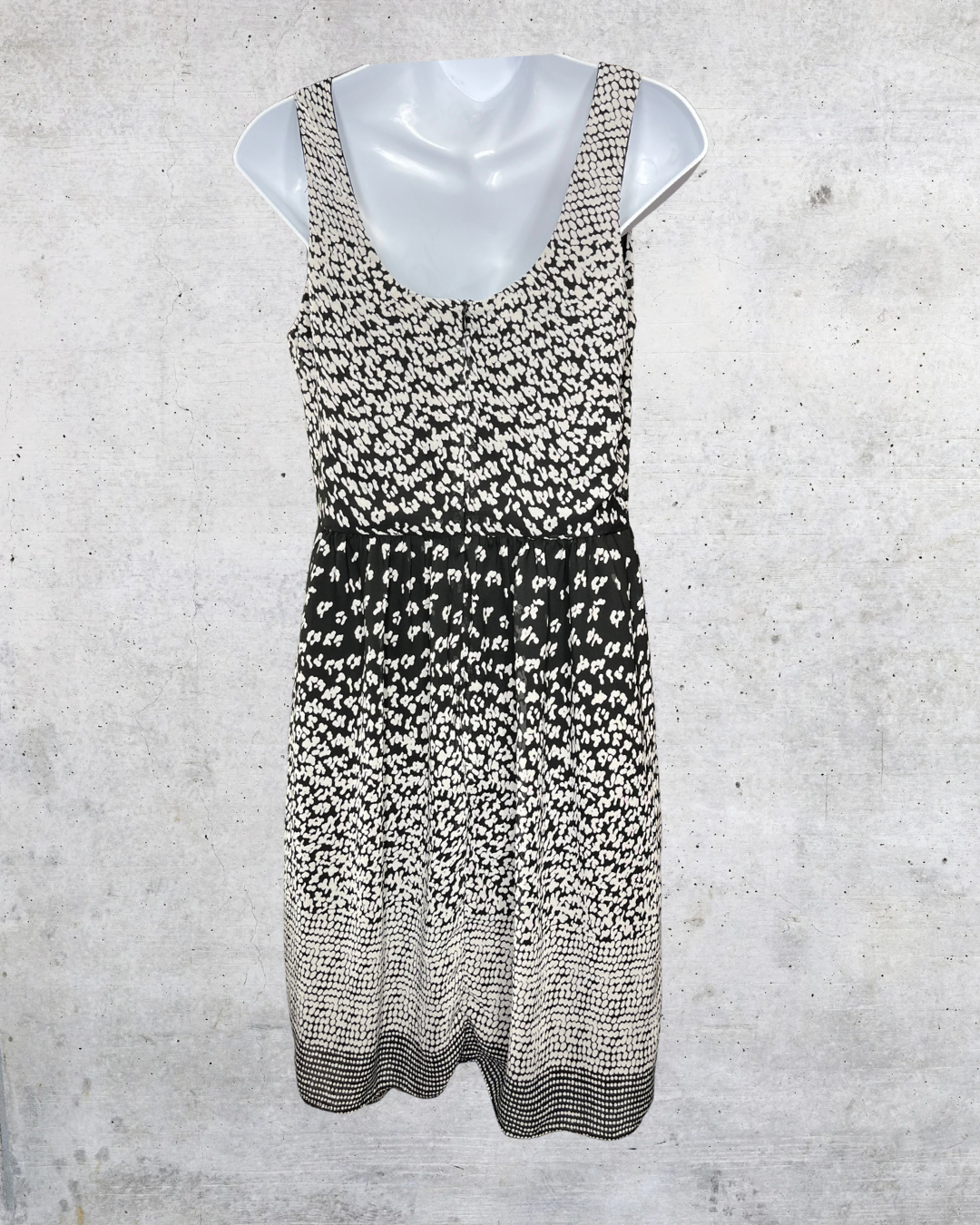 Ronni Nicole Monochrome Flutter Dress