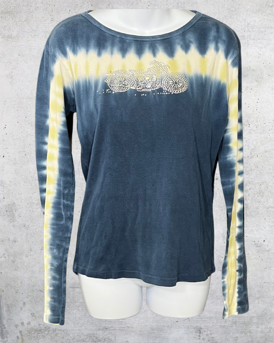 Twin V Tie-Dye Rhinestone Motorcycle Top – L