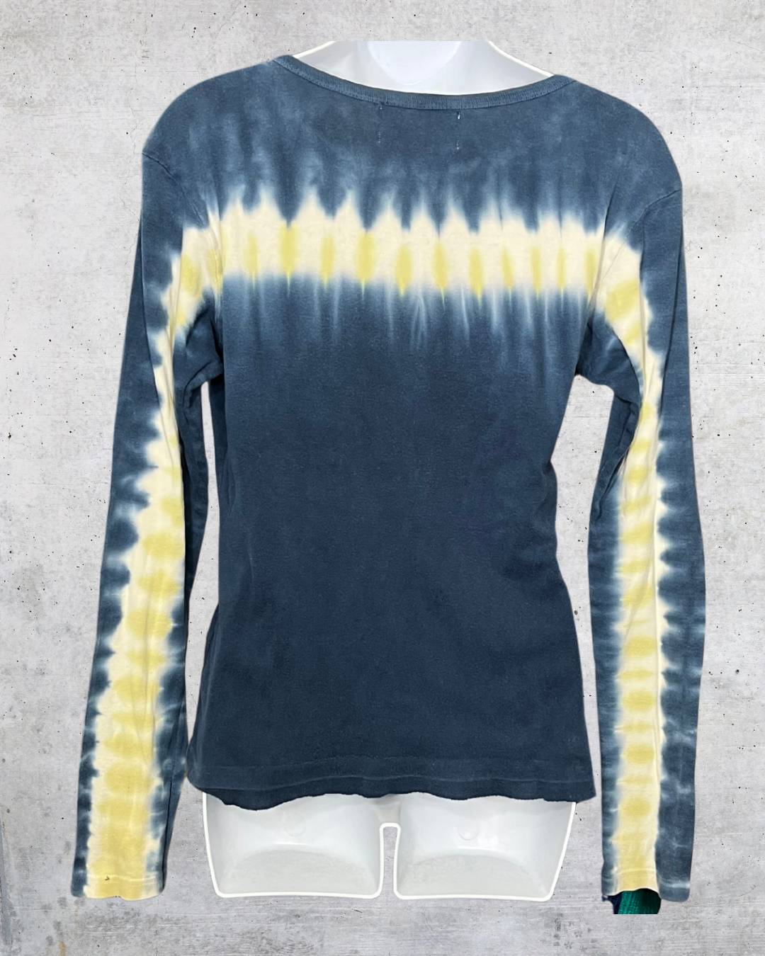 Twin V Tie-Dye Rhinestone Motorcycle Top – L