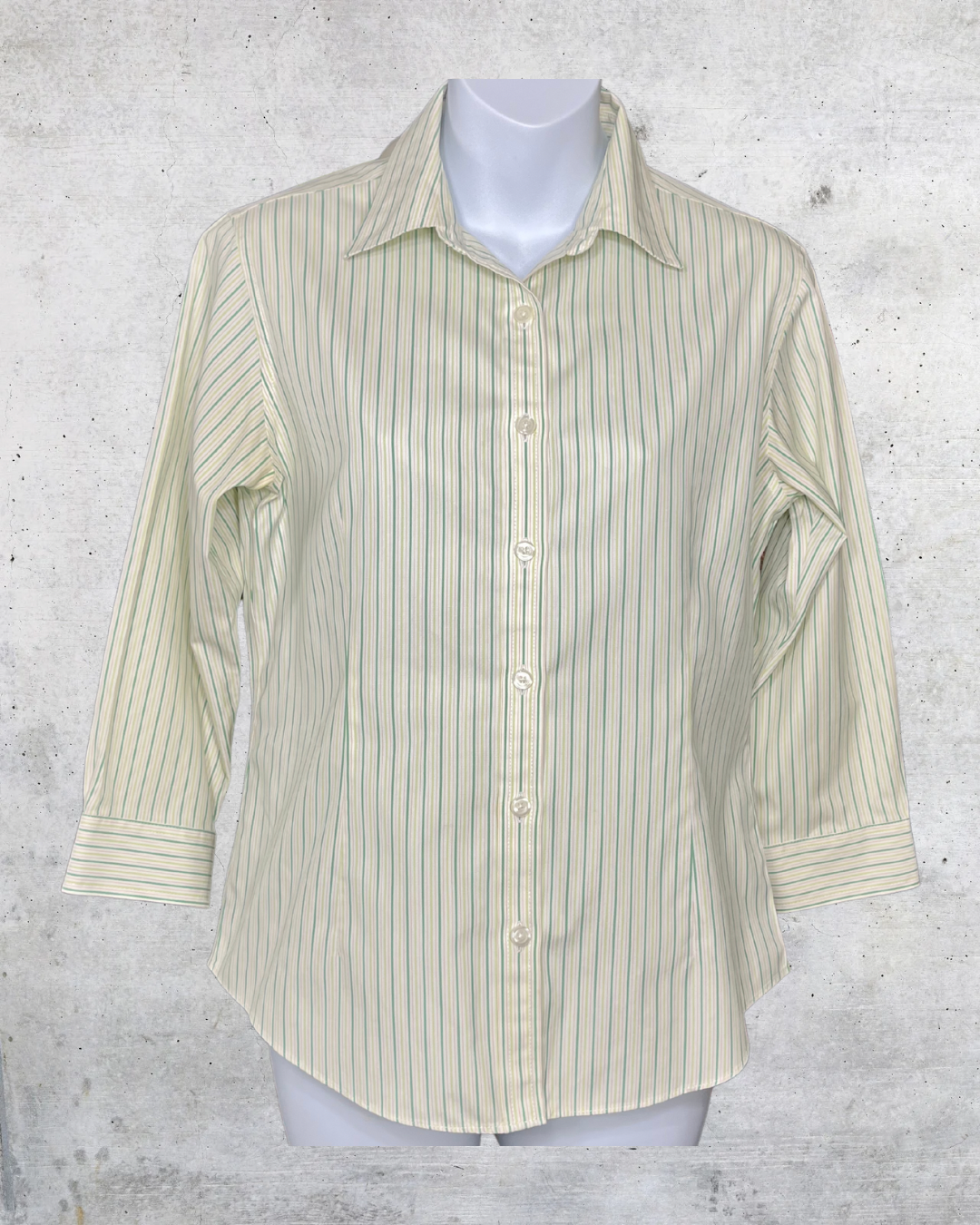 L.L. Bean Wrinkle Resistant Striped Button-Up Shirt – XS
