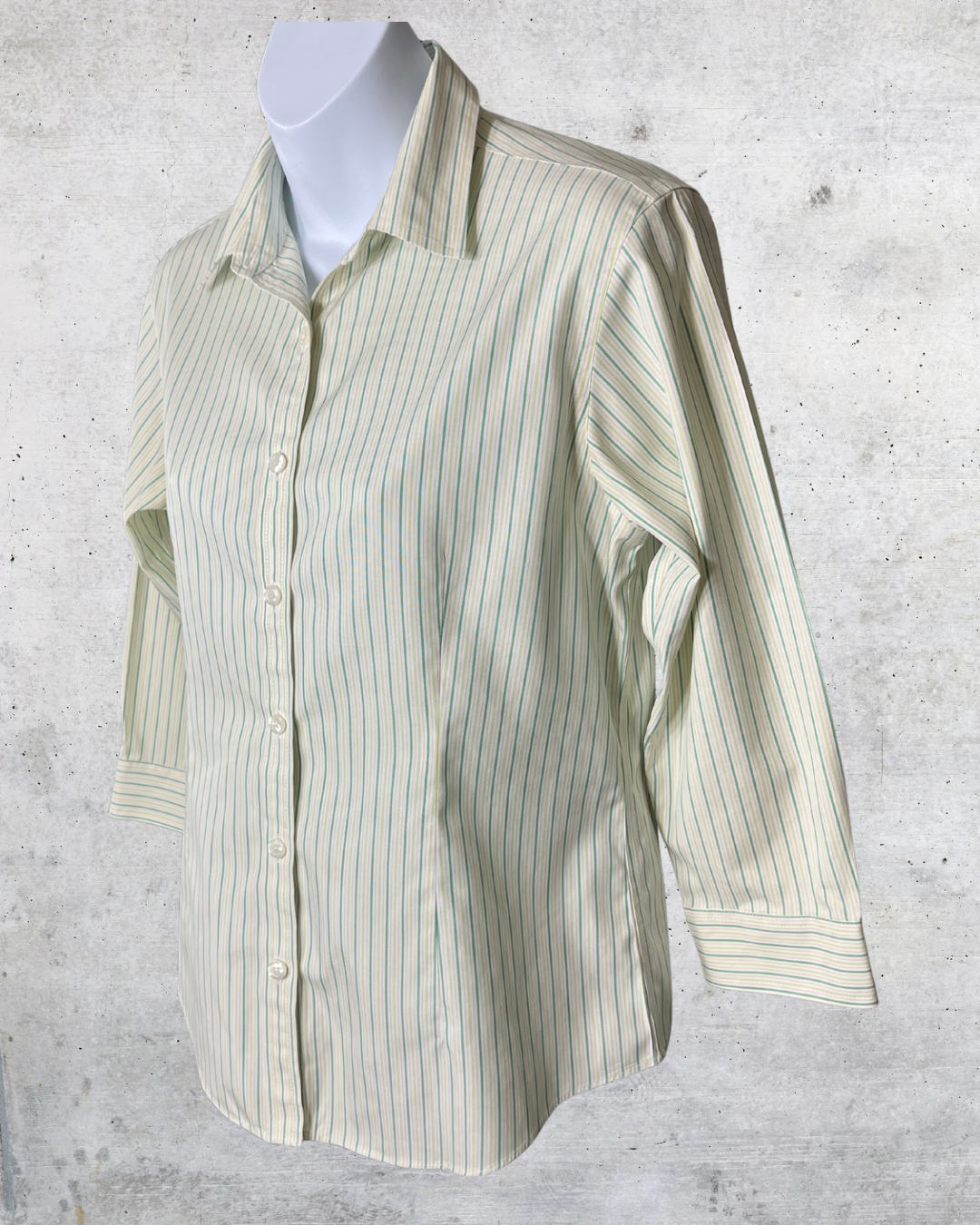 L.L. Bean Wrinkle Resistant Striped Button-Up Shirt – XS