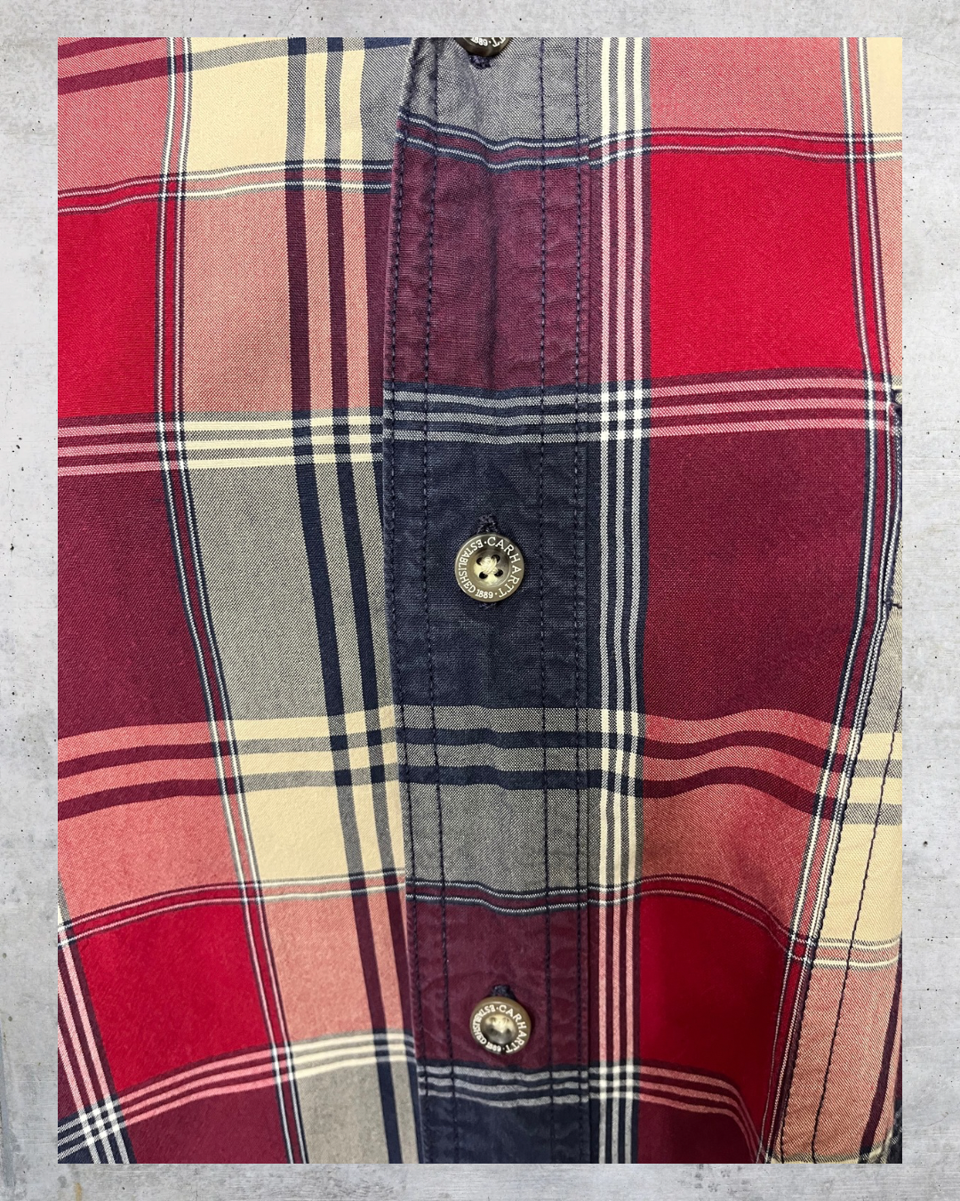 Carhartt Plaid Flannel Button-Up Shirt – XL
