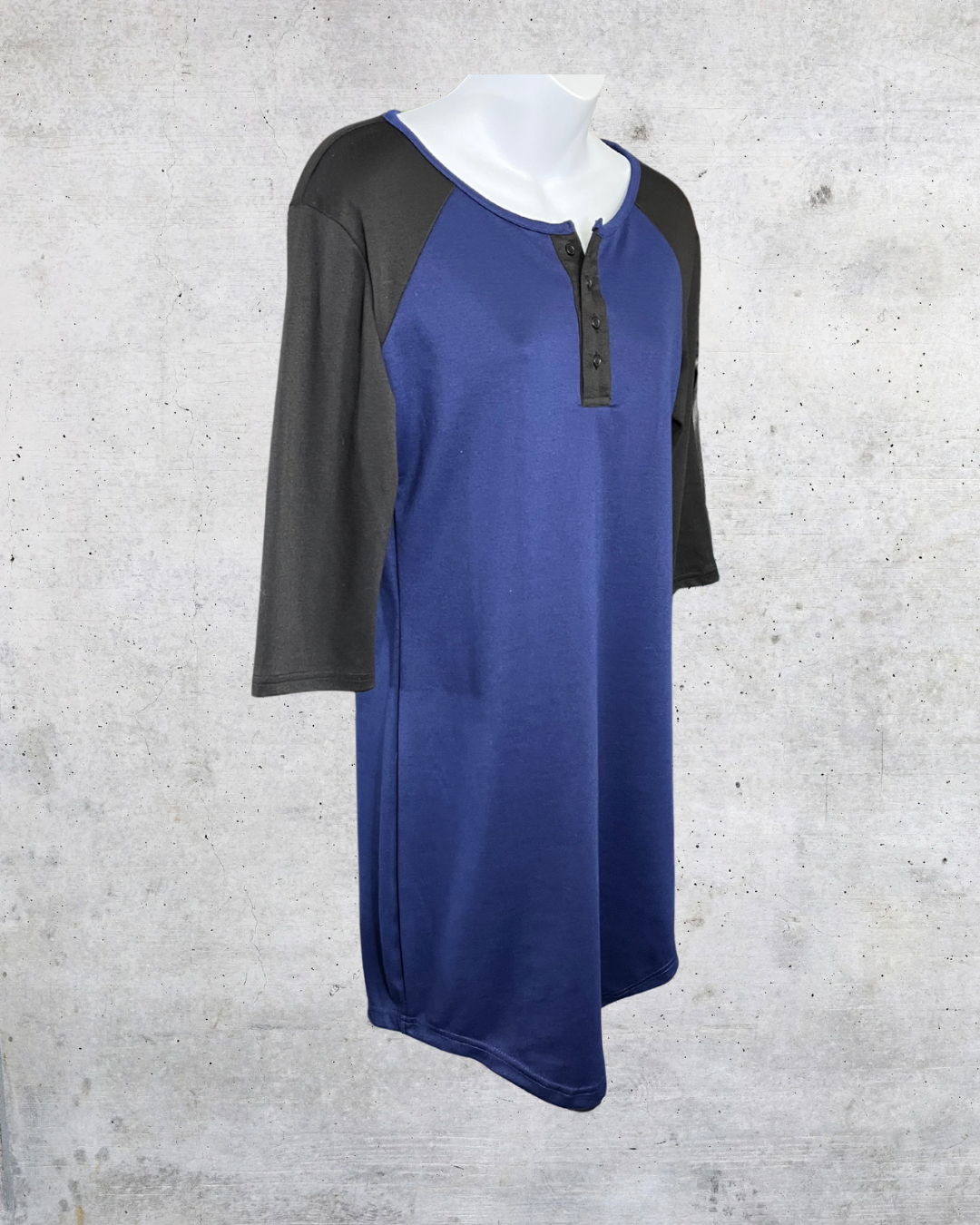 vFish Navy & Black Colorblock Henley Dress – Large