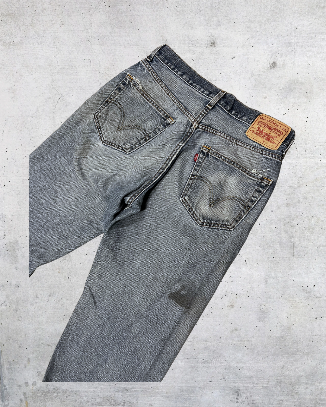 Levi’s 550 Relaxed Fit Jeans – Faded Classic 32”x36”