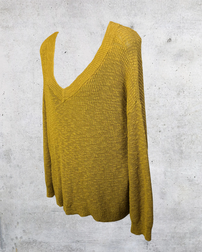 Mellow Mustard V-neck Sweater -XL