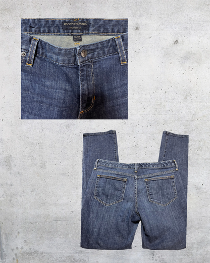 Classic Straight-Leg Banana Republic Jeans - Size 10