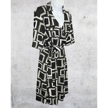 Black & Gray Geometric Tie-Front Dress