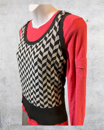 Zigzag Zen Vest