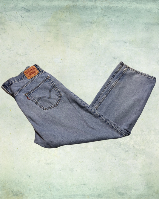 The Weekend Warriors – Vintage Levi’s 550 - Size 36