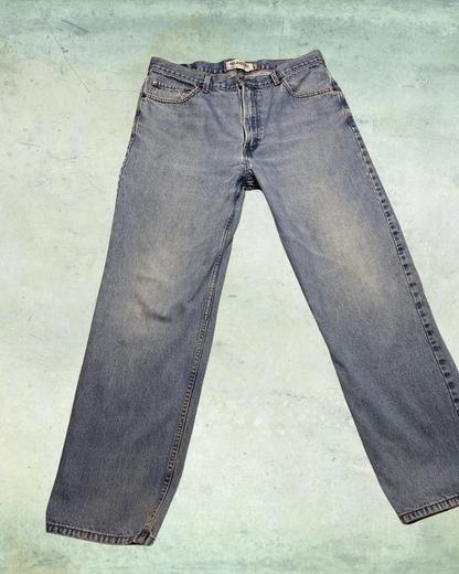 The Weekend Warriors – Vintage Levi’s 550 - Size 36