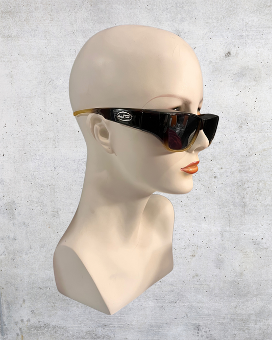Shadow Wrap Fit-overs