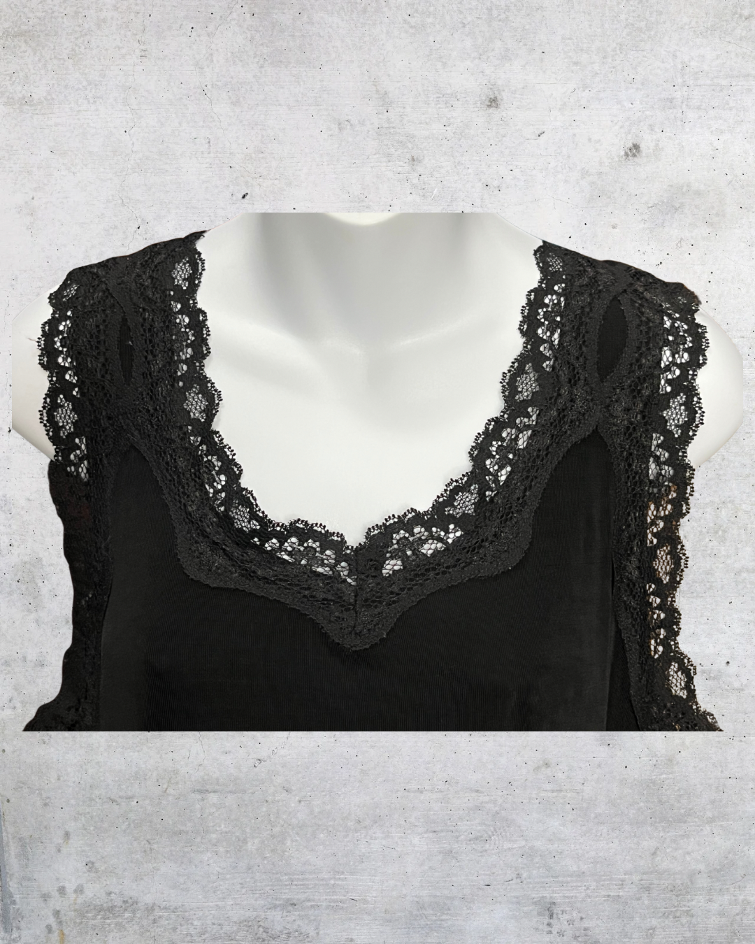 Mirasol Black Lace-Trim Tank