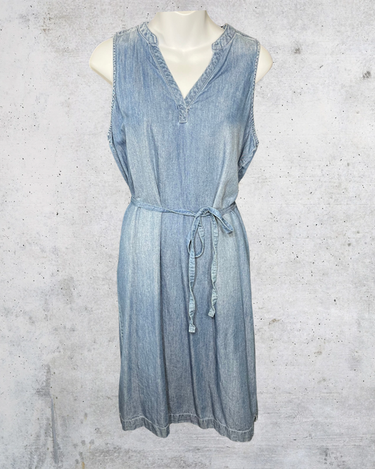 Indigo Ease Chambray Dress
