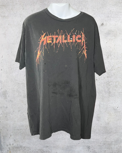 Metallica Distressed Skull Graphic Tee