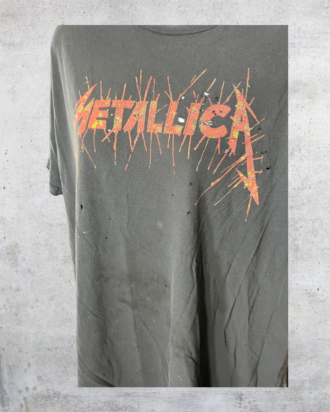 Metallica Distressed Skull Graphic Tee