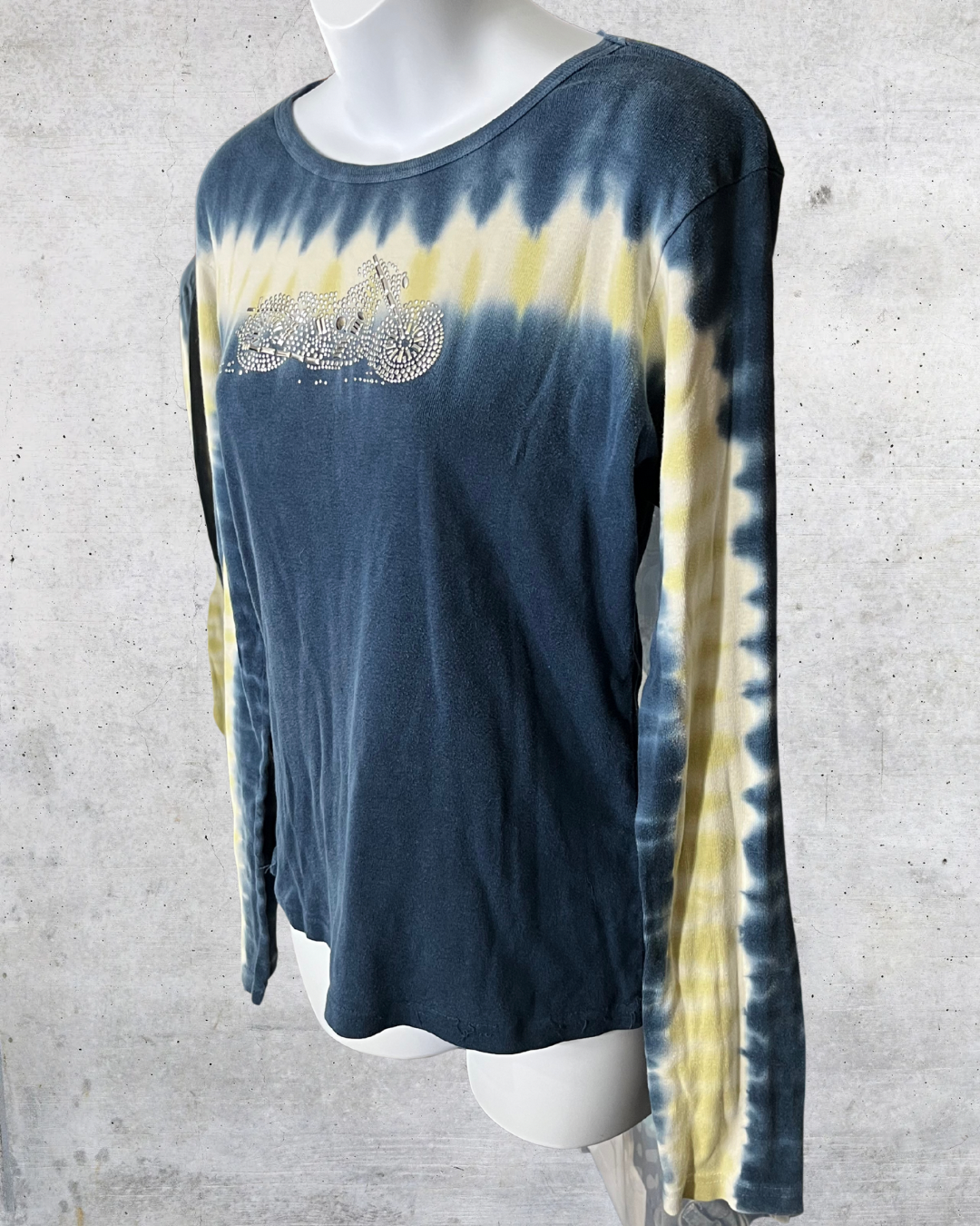 Twin V Tie-Dye Rhinestone Motorcycle Top – L