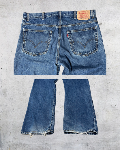 Levi’s 517 Bootcut Jeans – 38x32