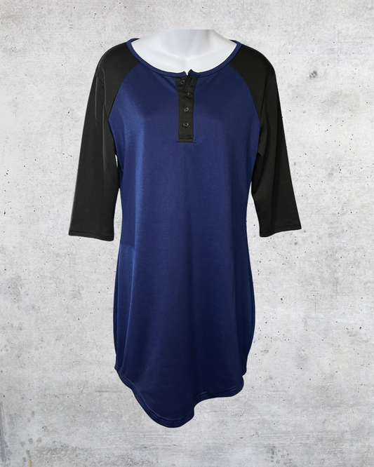 vFish Navy & Black Colorblock Henley Dress – Large