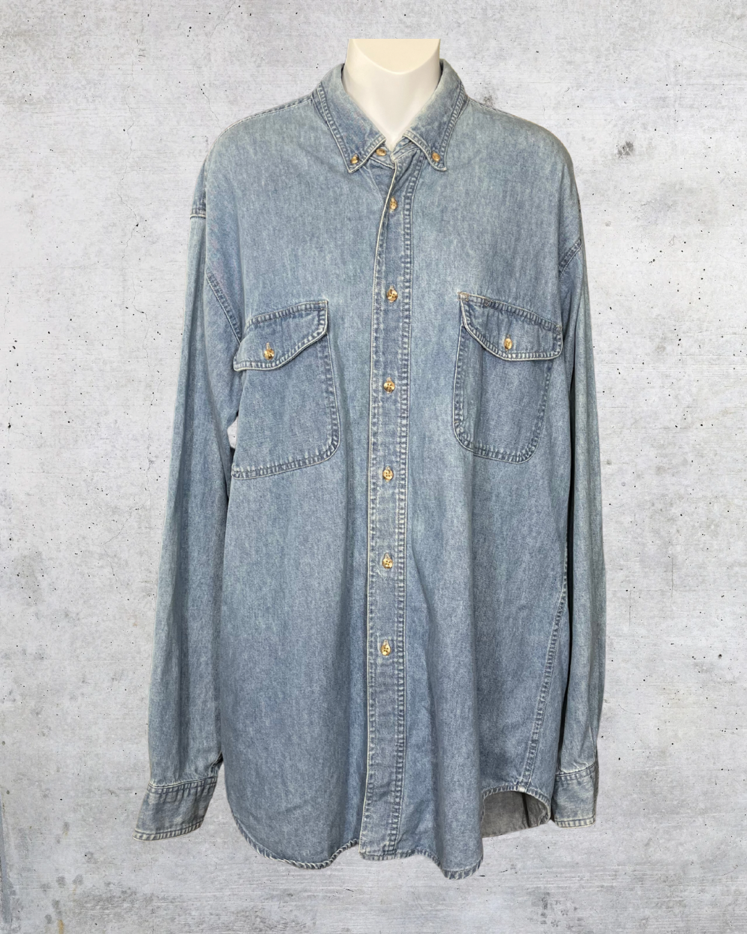 Eddie Bauer Light Wash Denim Button-Up - Large Tall