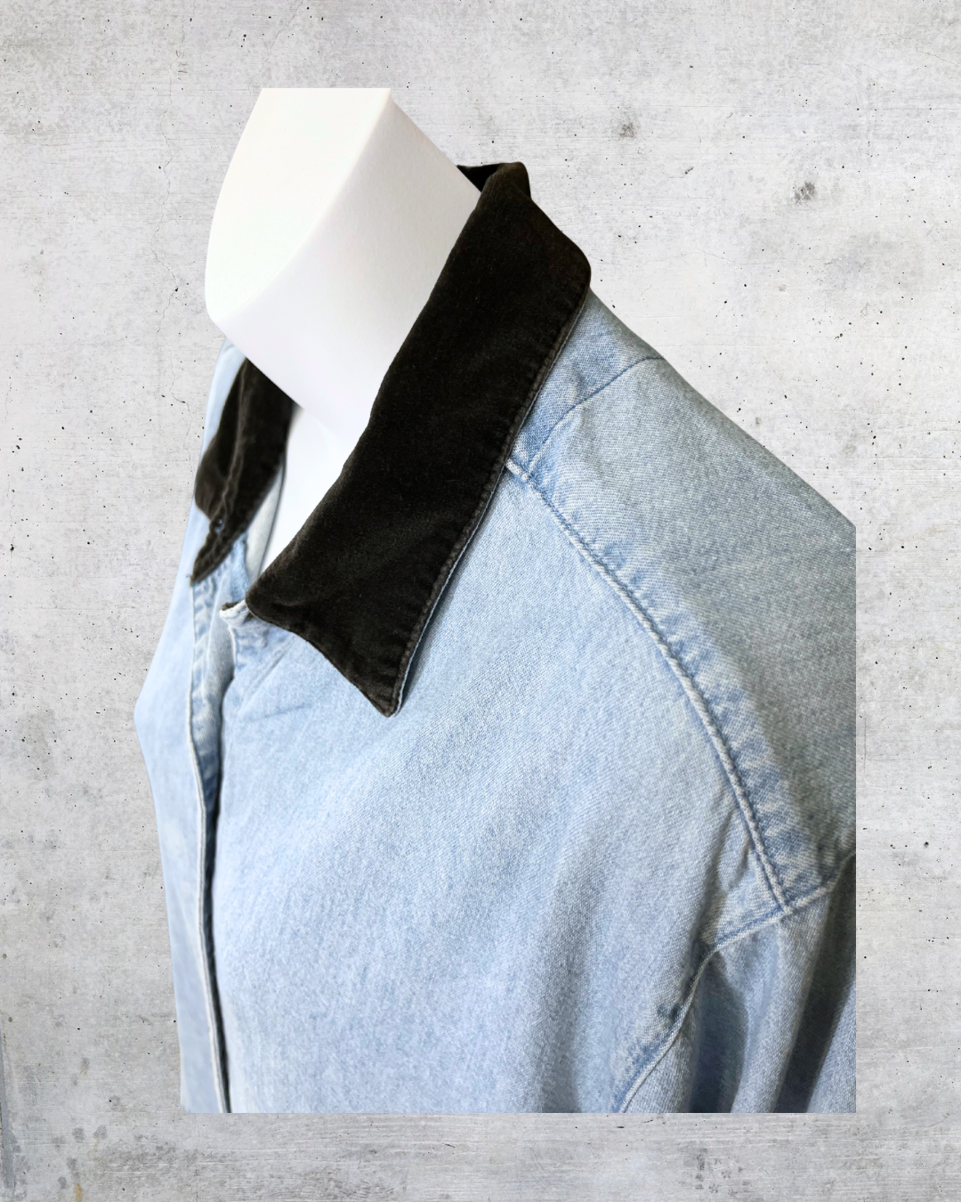 Vintage Bill Blass Embroidered Denim Shirt - 1X