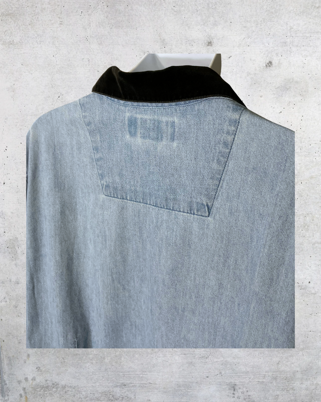 Vintage Bill Blass Embroidered Denim Shirt - 1X