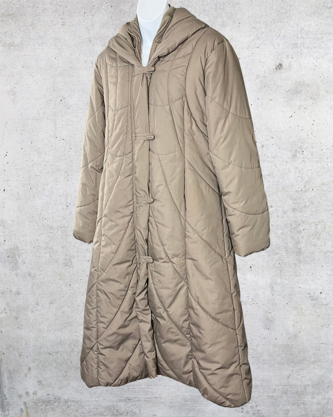 Vintage Saxton Hall Hooded Puffer Coat - Medium