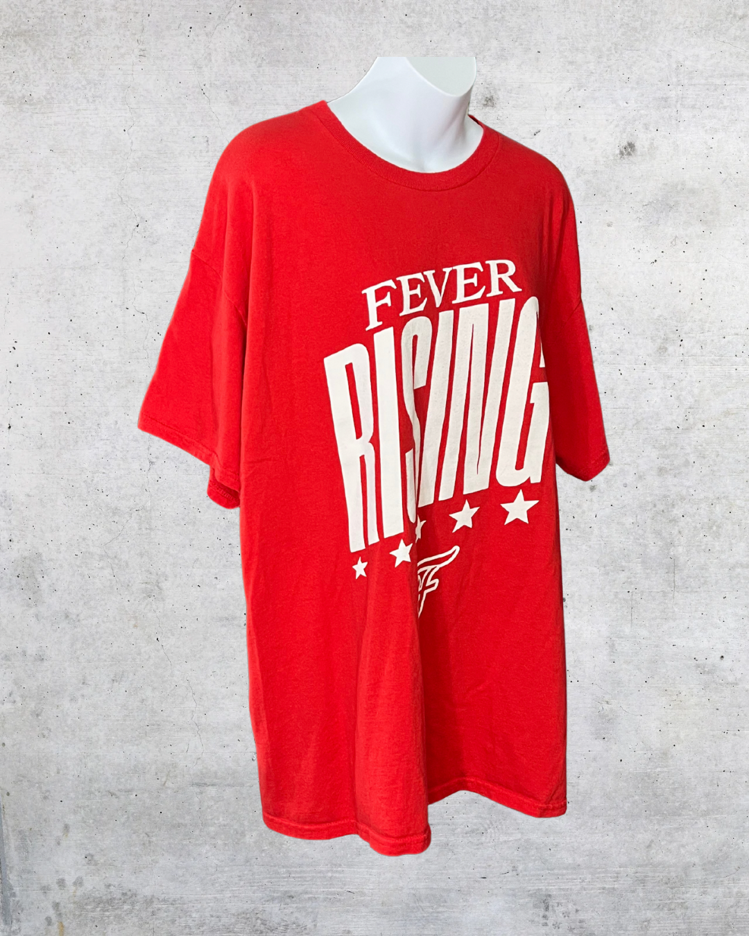 Fever Rising Red Graphic Tee – XL