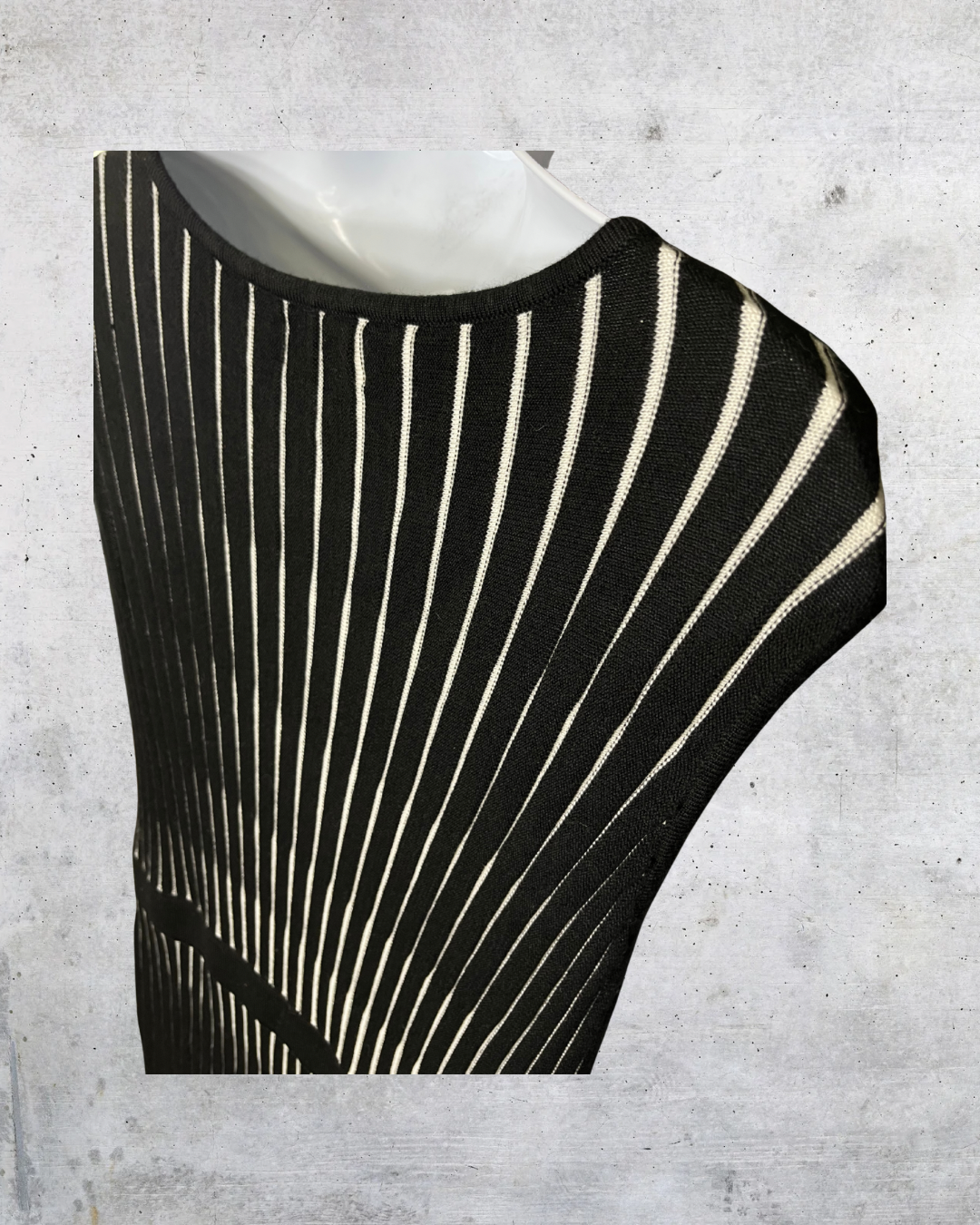 Calvin Klein Black & Cream Vertical Stripe Knit Dress - Large
