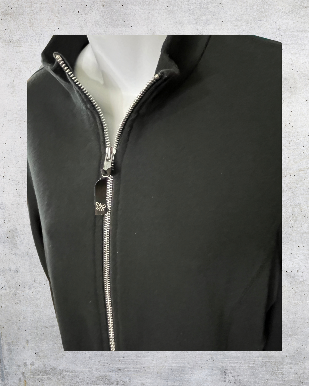 Black Minimalist Zip-Up Jacket - Medium