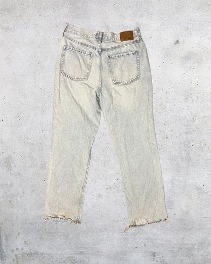 Light Wash Aeropostale High Rise Baggy Jeans – Size 8