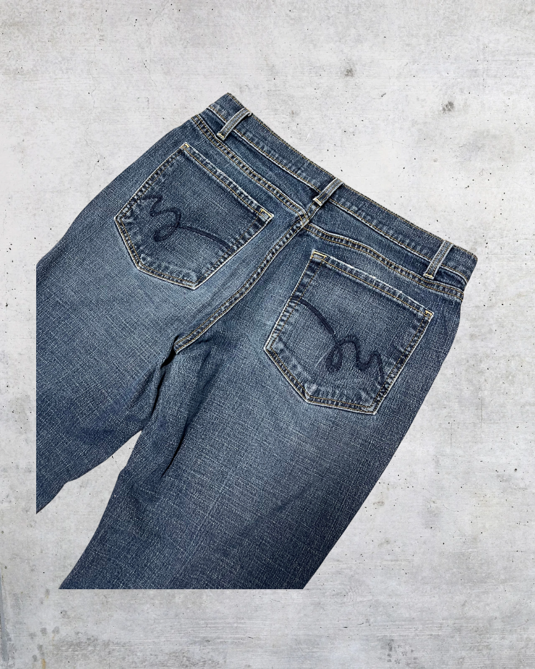 Mossimo Y2K Flare Jeans – Size 8