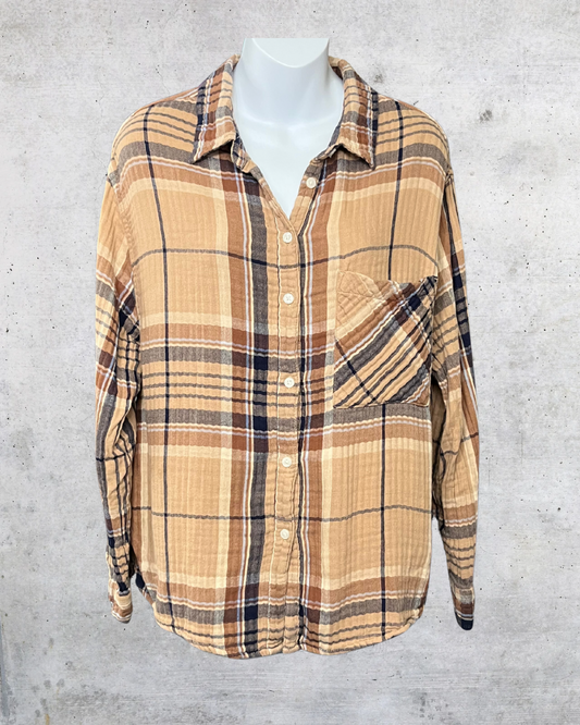 Aerie Cozy Crinkle Plaid Button-Up – Large