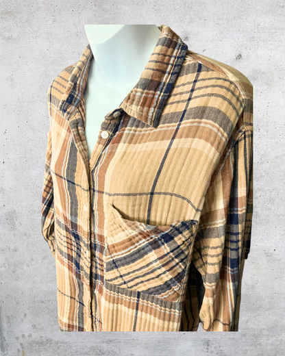 Aerie Cozy Crinkle Plaid Button-Up – Large